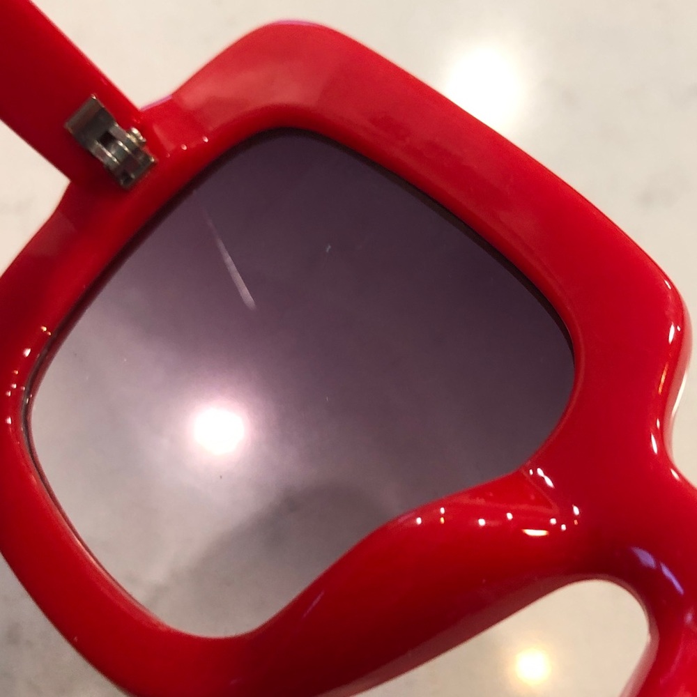 Red Rhinestone Square Sunglasses - Picture 5 of 7